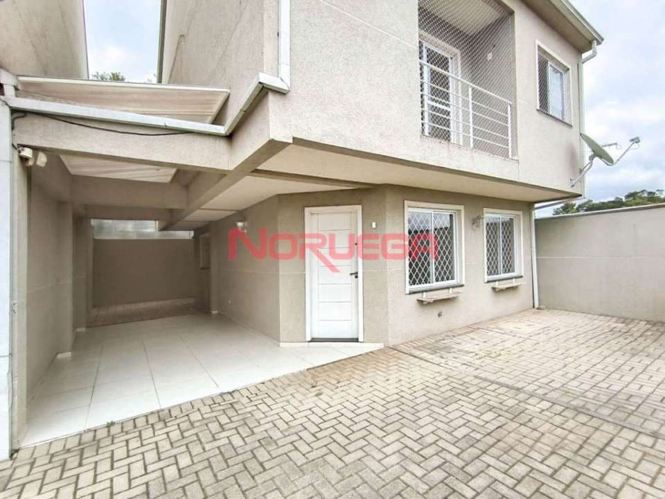 Imperdível! Casa à venda em Curitiba-PR, bairro Santa Felicidade, 3 quartos, 1 suíte, 1 sala, 1 banheiro, 2 vagas, 162m².
